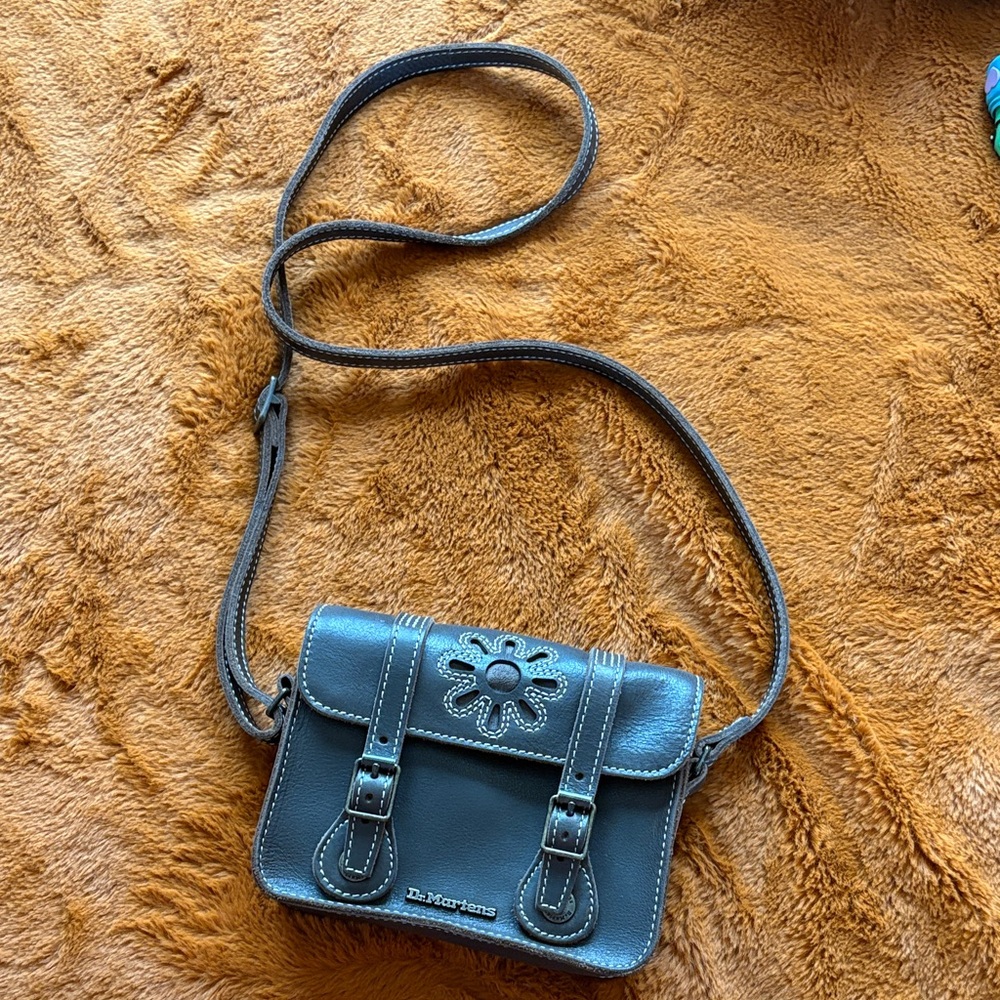 Dr. Martens Dunnet  Crossbody